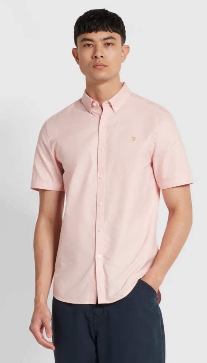 Farah Brewer Slim Fit Short Sleeve Oxford Shirt In Powder Pink www.q23menswear.com