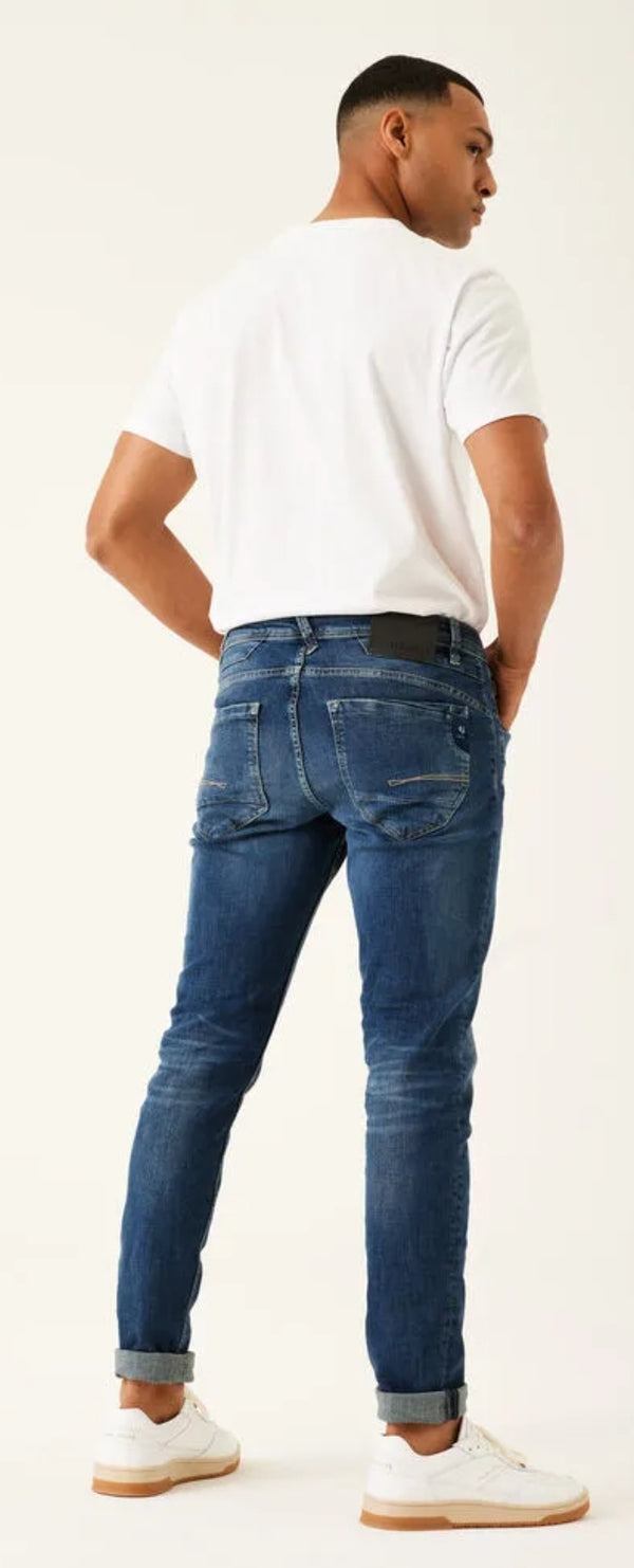 GARCIA-690-8660 Rocko Slim Jeans - Medium Used www.q23menswear.com