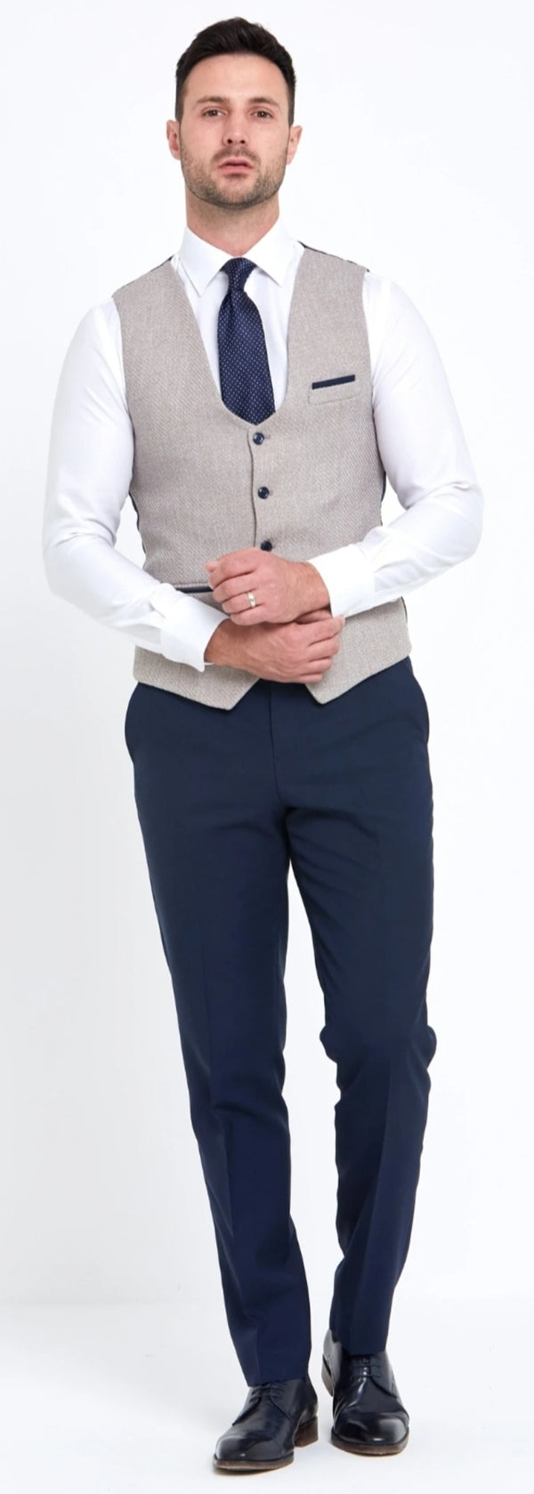 Benetti Simon Waistcoat Beige Tailored Fit - Q23Menswear