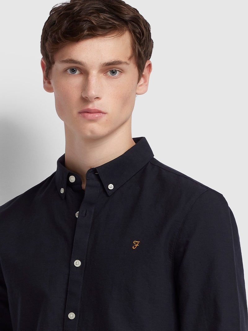 FARAH BREWER SLIM FIT OXFORD SHIRT LS BD Navy - Q23Menswear